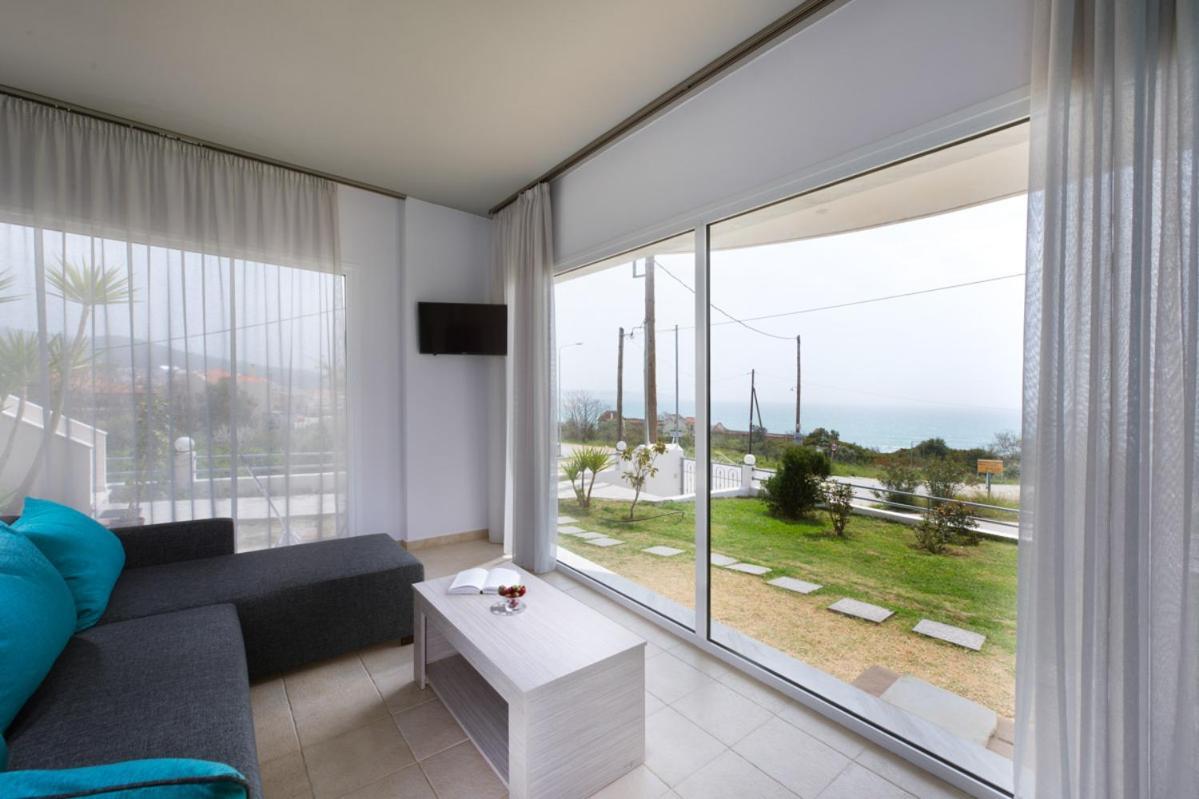 リメナリア El Mare Seaside Retreats - Bespoke Luxury Getawaysヴィラ エクステリア 写真